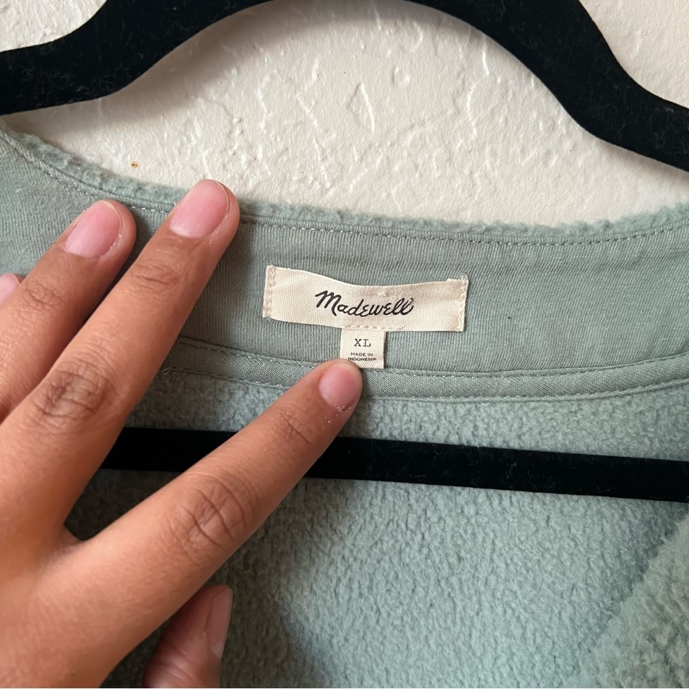 Madewell (RE)sourced Fleece Crop Cardigan - Picture 8 of 14